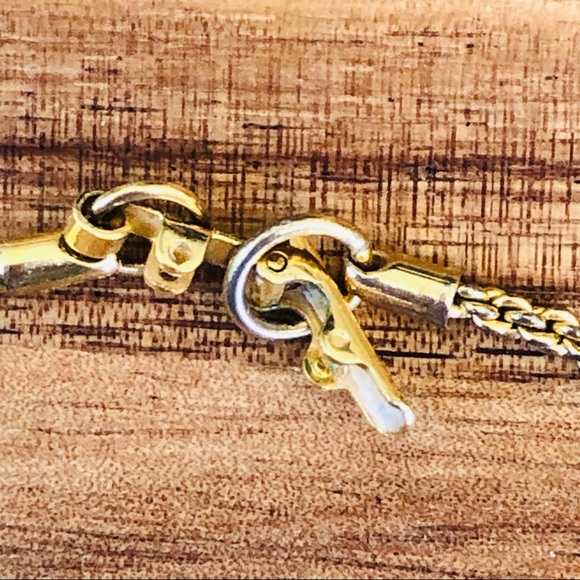 Swarovski Crystal Vintage Star Necklace - Picture 13 of 14